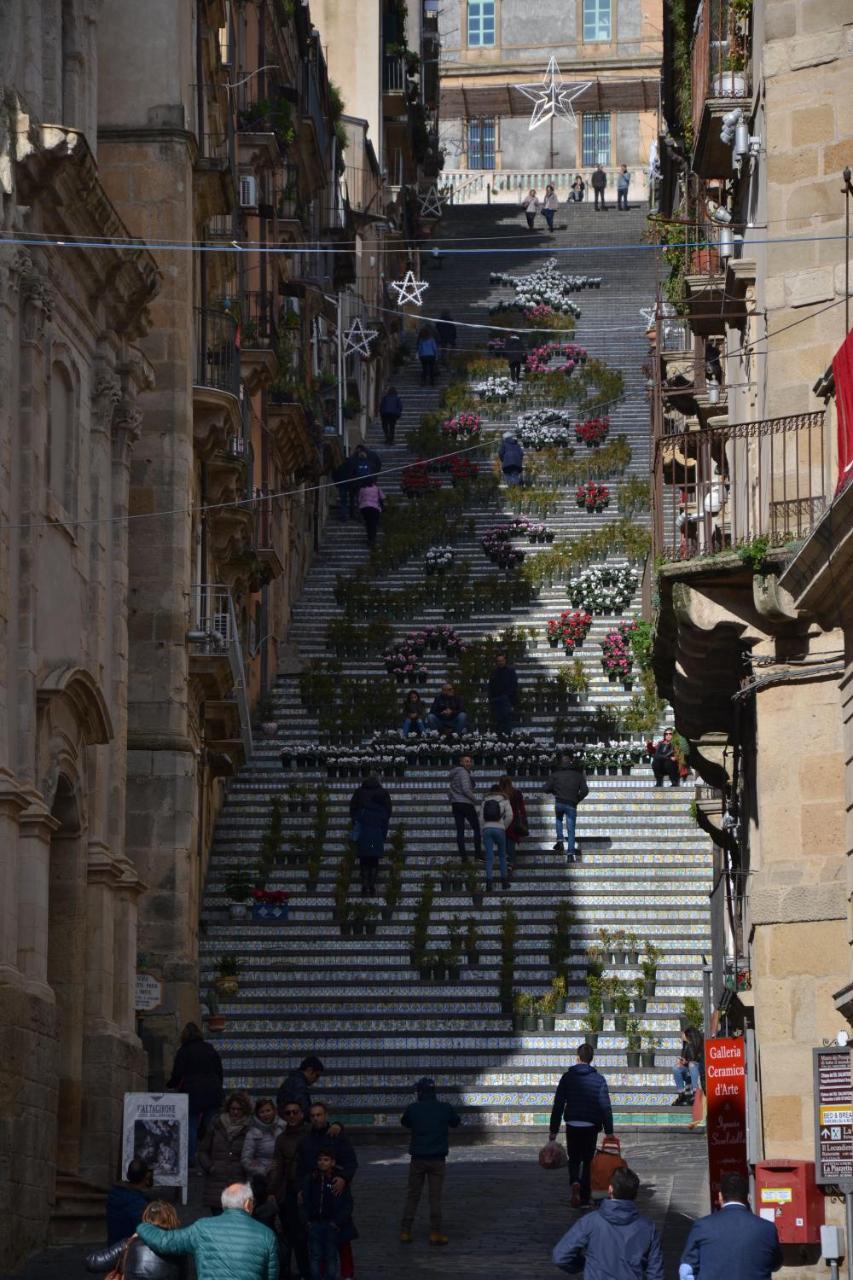 Al Centro Storico Bed & Breakfast Caltagirone Exterior photo